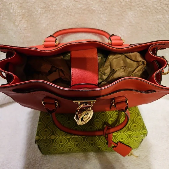 Michael Kors Large Hamilton Tote Watermelon W/ Goldtone Hardware Large - Picture 7 of 8